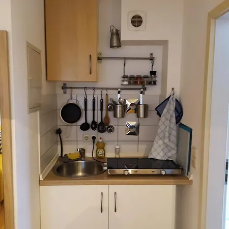 13 Apartment *